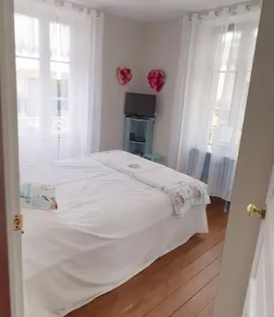 Centre Town House Free Wifi * Montembœuf