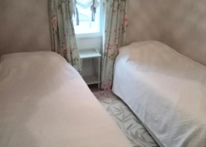 Centre Town House Free Wifi Сasa de vacaciones *